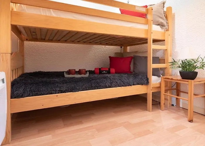 Apartamento Confortable Pour 4 Pers. à Saint-lary Avec Parking Privé - Fr-1-296-205 *